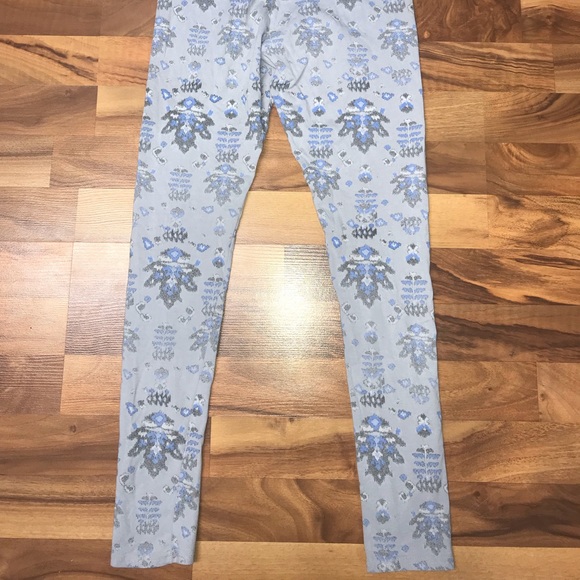 Leggings - Picture 2 of 4